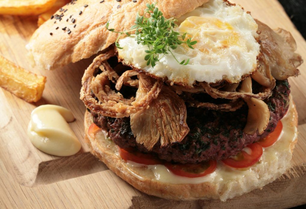 Whitetail_Burger_-_A_Wild_Take_on_a_Classic_Favorite.png